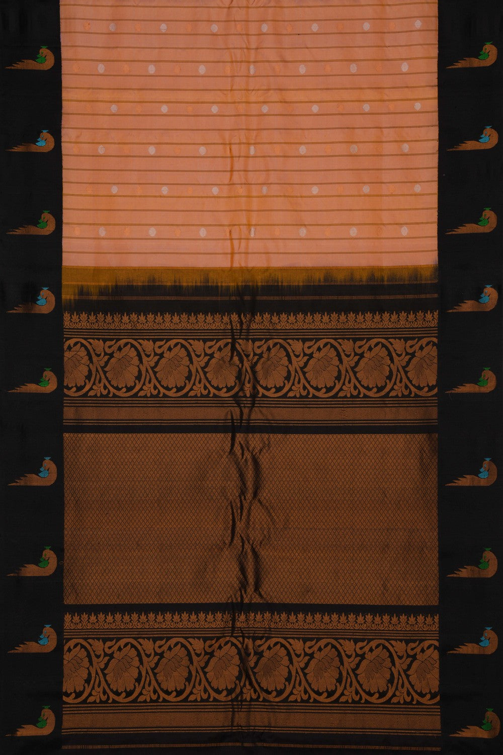 Image of Gadwal Silk Peach Saree